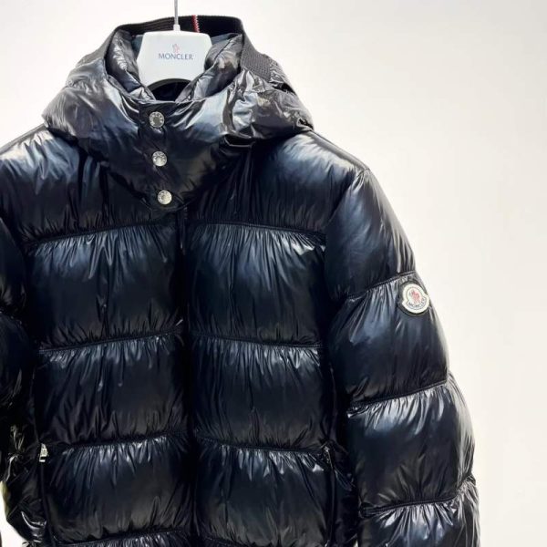 Buy Replica Moncler Orizaba Short Down Jacket In Black - Buy Designer ...