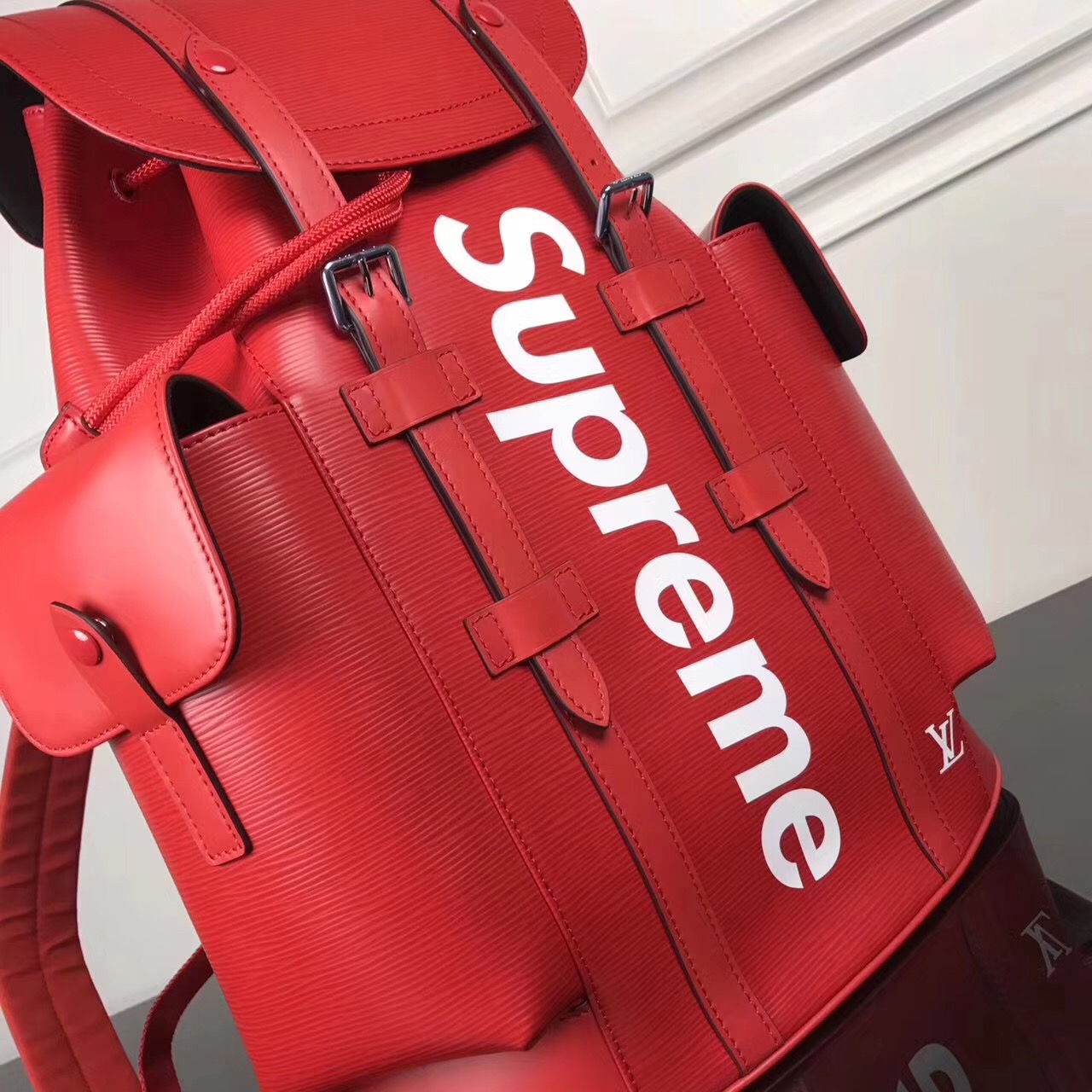 Supreme Lv Bag Dhgate Scam | IQS Executive